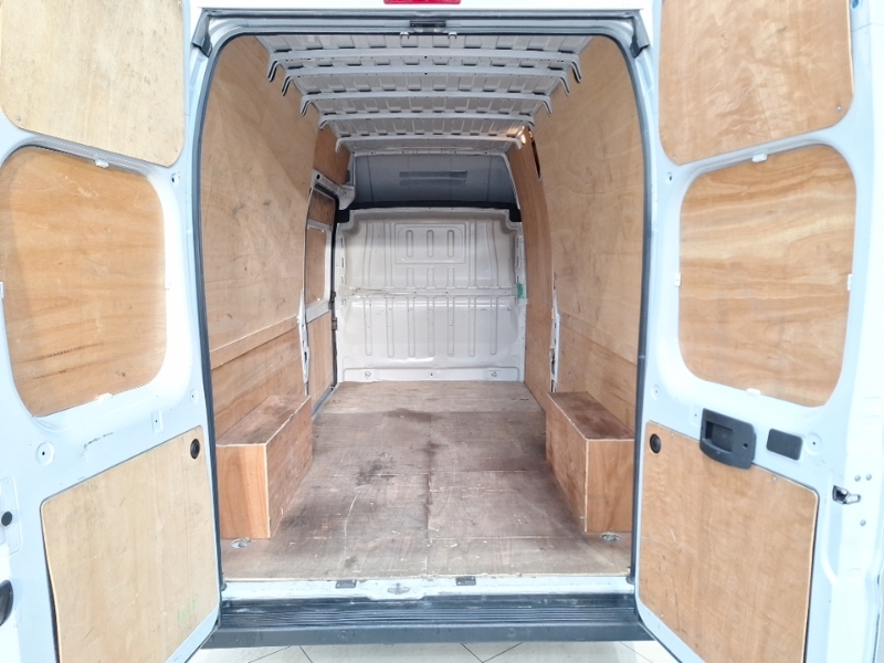 Citroen Relay 2.2L Takumi White #17
