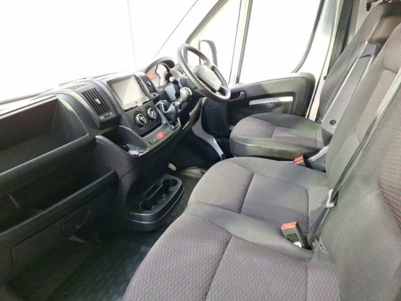 Citroen Relay 2.2 Bluehdi H3 Van 140Ps Enterprise Edition White #5