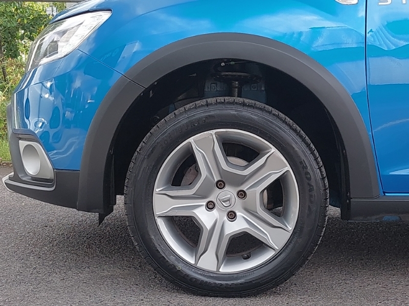 Dacia Sandero Stepway 0.9 0.9 Tce Comfort Euro 6 Ss Black #18