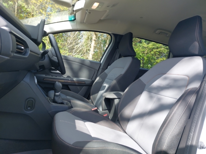 Dacia Jogger 1.6 Hev Extreme White #5