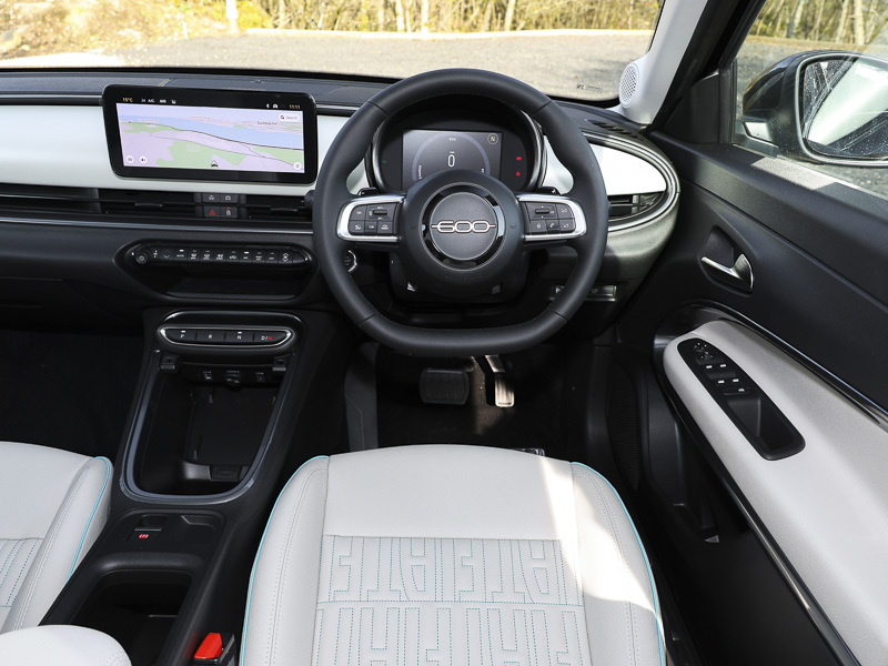 Fiat 600 1.2 Hybrid 48V La Prima Edct-6 White #7