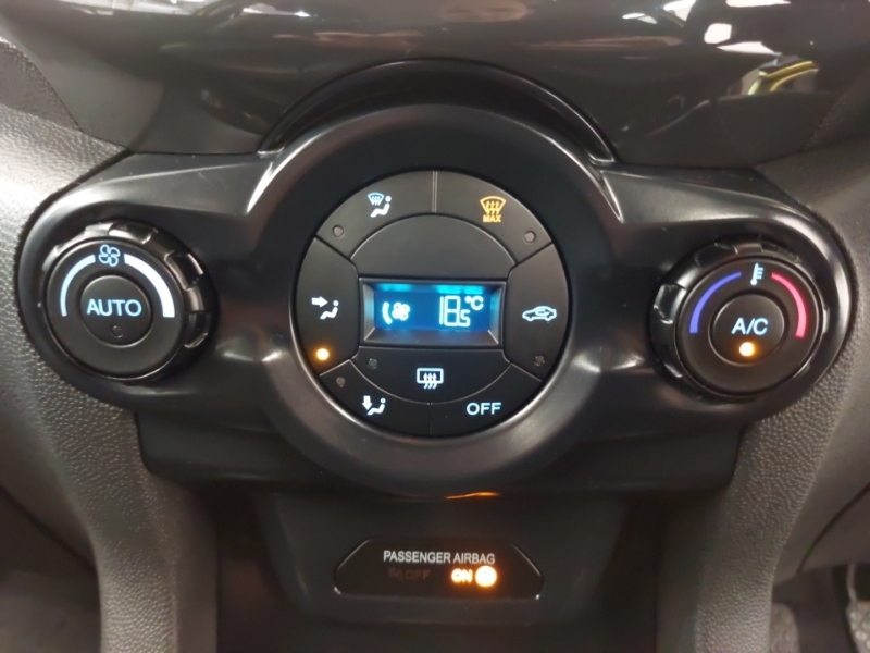 Ford Ecosport Suv 1.5 Tdci Titanium 2016 Yellow #16