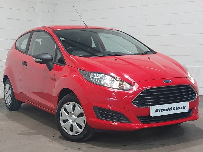 Ford Fiesta 1.25 Studio Red