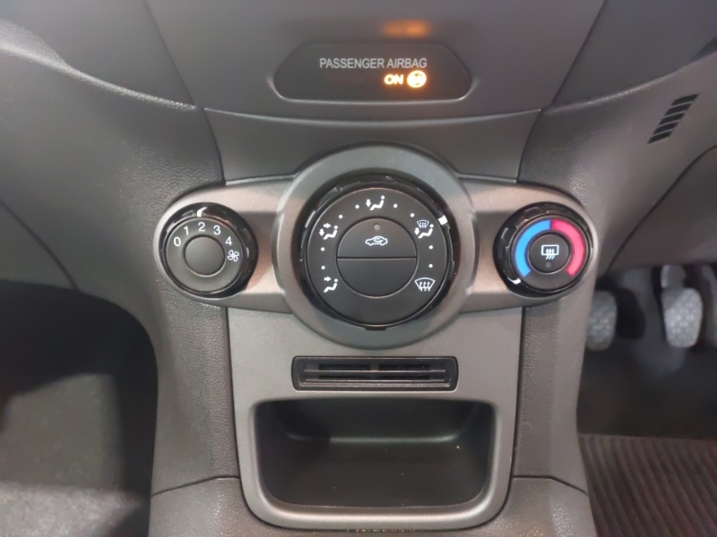 Ford Fiesta Fiesta Zetec Blue #10
