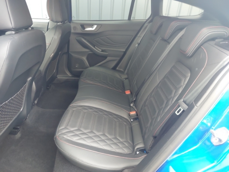 Ford Focus 1.0T Ecoboost Titanium Estate Eu Black #6