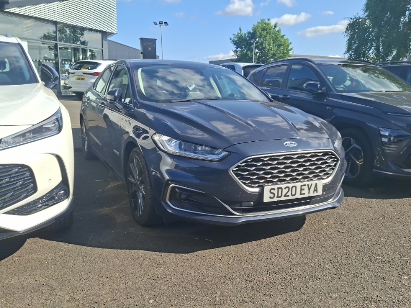 Ford Mondeo 2.0 Hybrid Blue