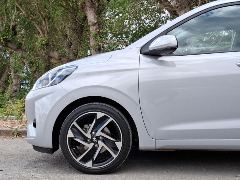 Hyundai I10 1.0T 90 N Line Nav Black #19