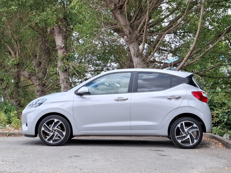Hyundai I10 1.0T 90 N Line Nav Black #4