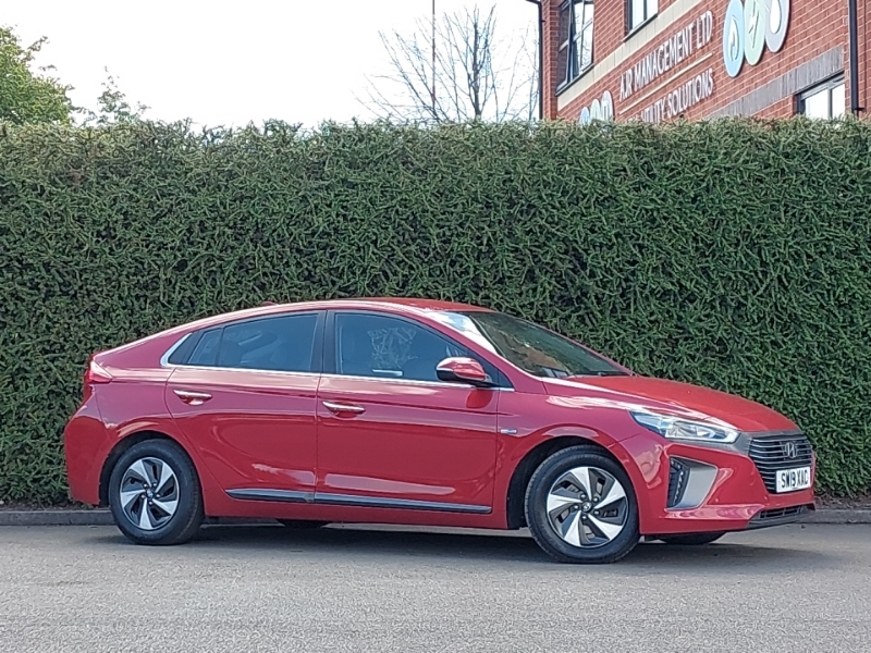 Hyundai Ioniq Premium Black #7