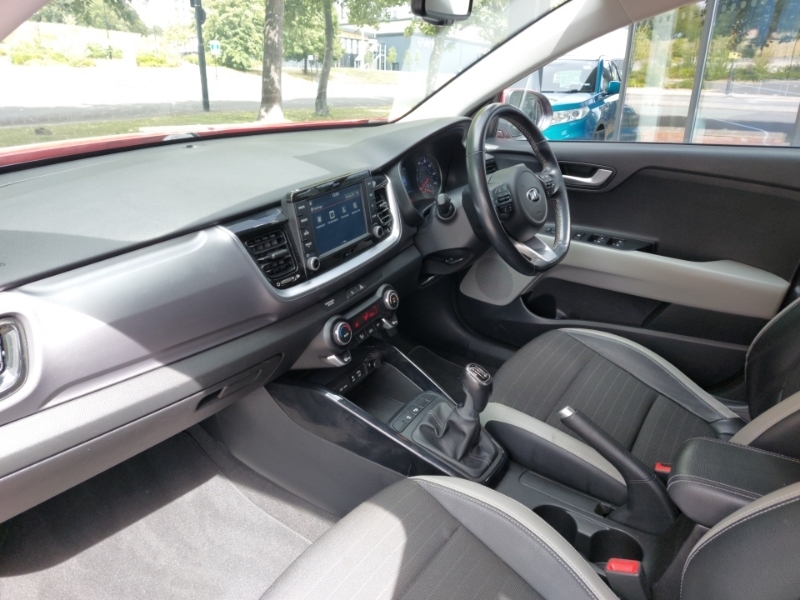 Kia Stonic 1.0T Gdi 3 Red #5