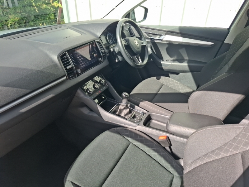 Skoda Karoq 1.0 Tsi Se Technology Silver #5