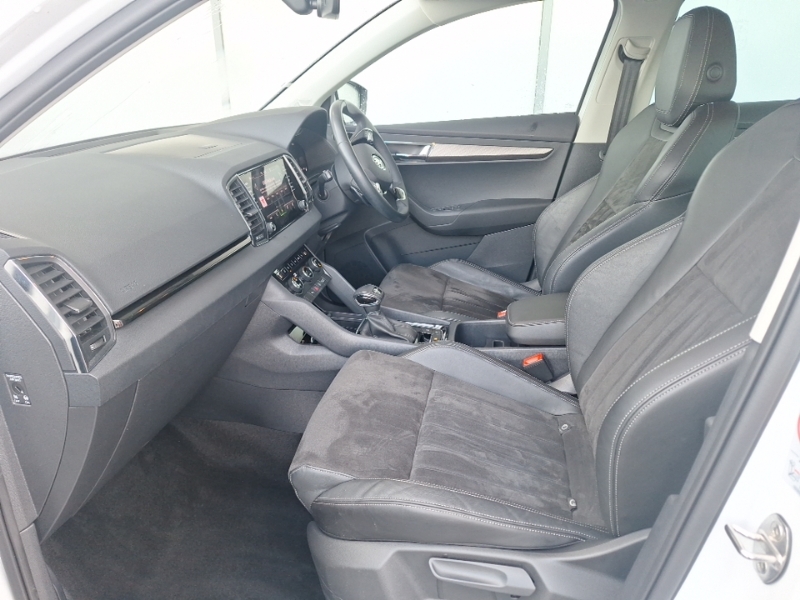 Skoda Karoq 1.5 Tsi Se L Dsg White #5
