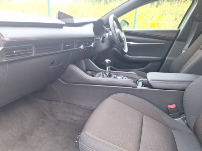 Mazda 3 2.5 E-skyactiv G Mhev 140 Centre-line Brown #5