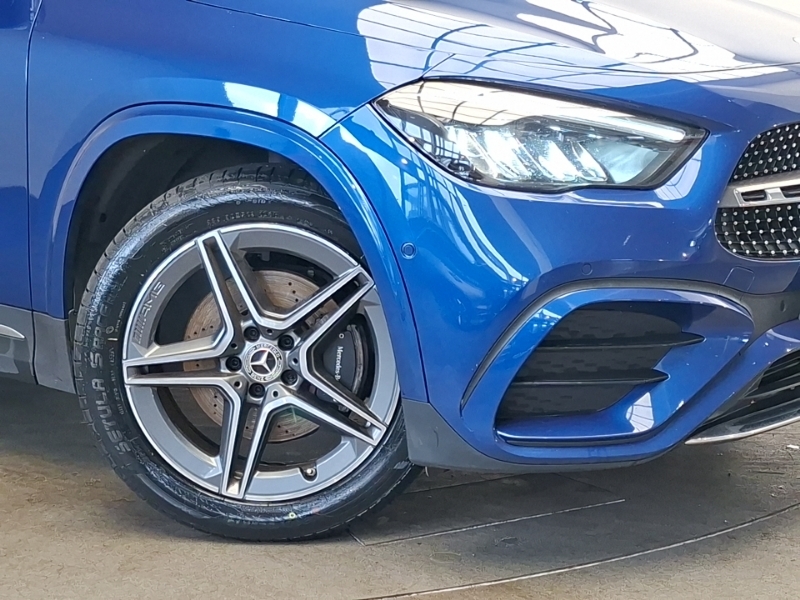 Mercedes-Benz GLA Class Gla 220D 4Matic Amg Line Premium Black #20