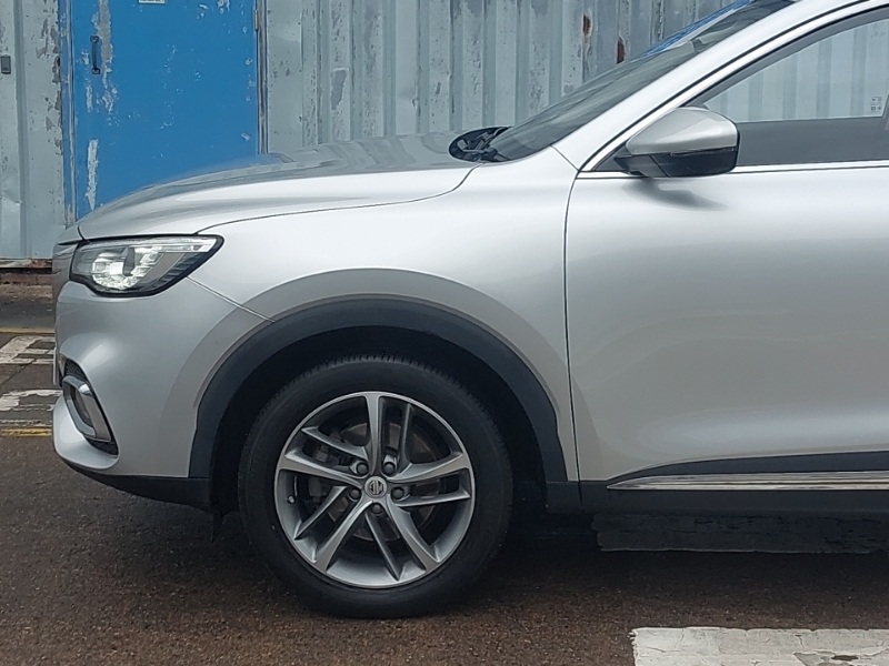 MG HS 1.5 T-gdi 16.6Kwh Exclusive Suv Plug-in Red #19