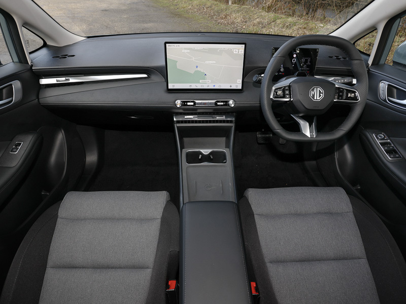 MG MG4 118Kw Premium Long Range 54Kwh Black #3