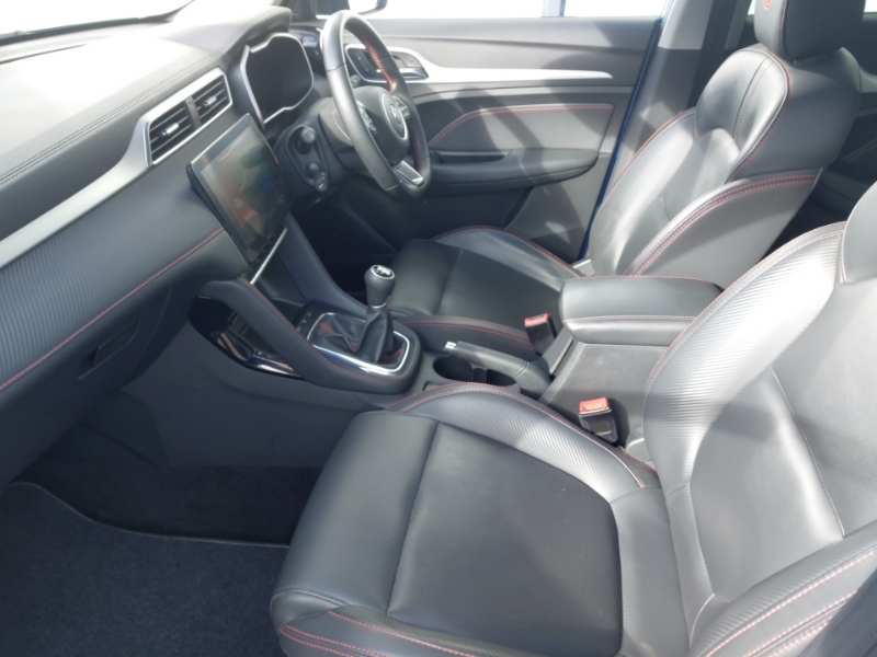 MG ZS 1.0T Gdi Exclusive Blue #5