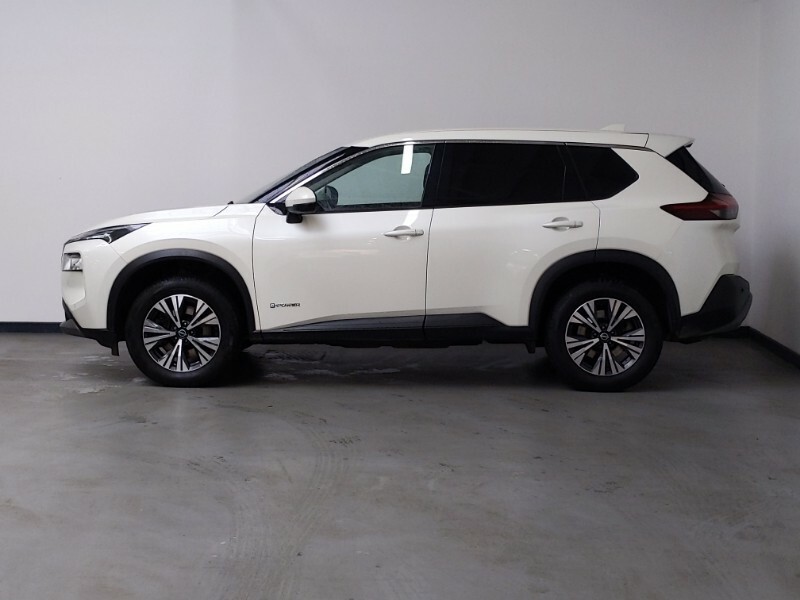 Nissan X-Trail 1.5 E-power E-4orce 213 Acenta Prem 7 St White #4
