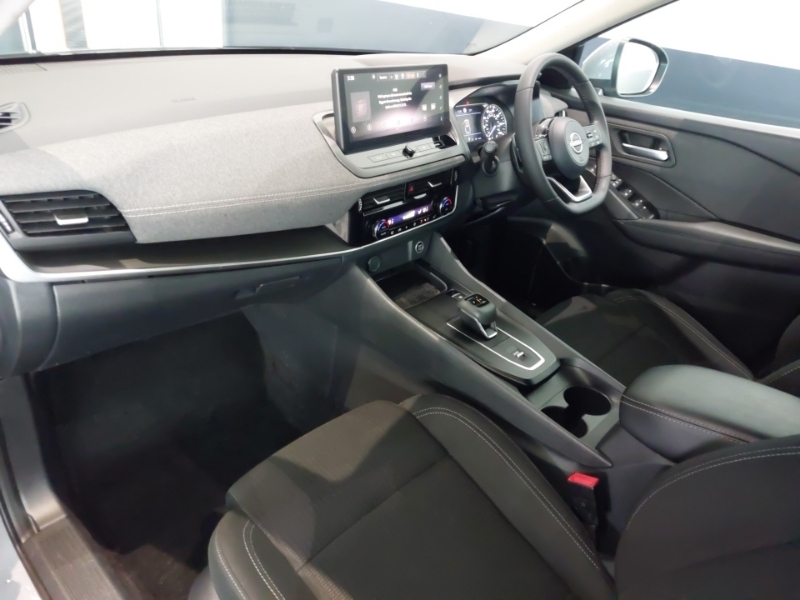 Nissan Qashqai 1.3 Dig-t Mh 158 Acenta Premium Xtronic Grey #5