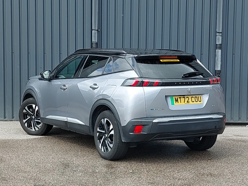 Peugeot e-2008 100Kw Gt 50Kwh Grey #2