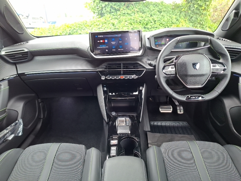 Peugeot e-2008 115Kw Gt 54Kwh Grey #3