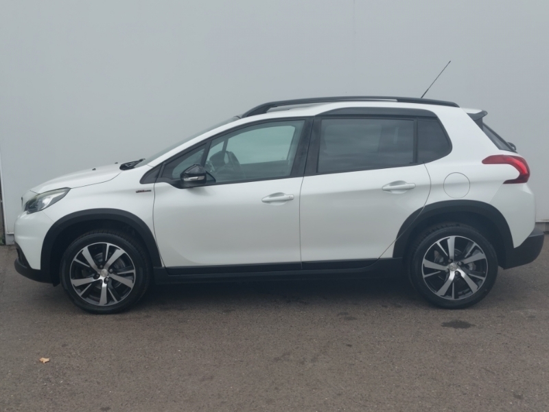 Peugeot 2008 1.2 Puretech 110 Gt Line White #4