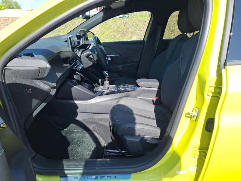 Peugeot 208 1.2 Puretech 100 Gt Yellow #5