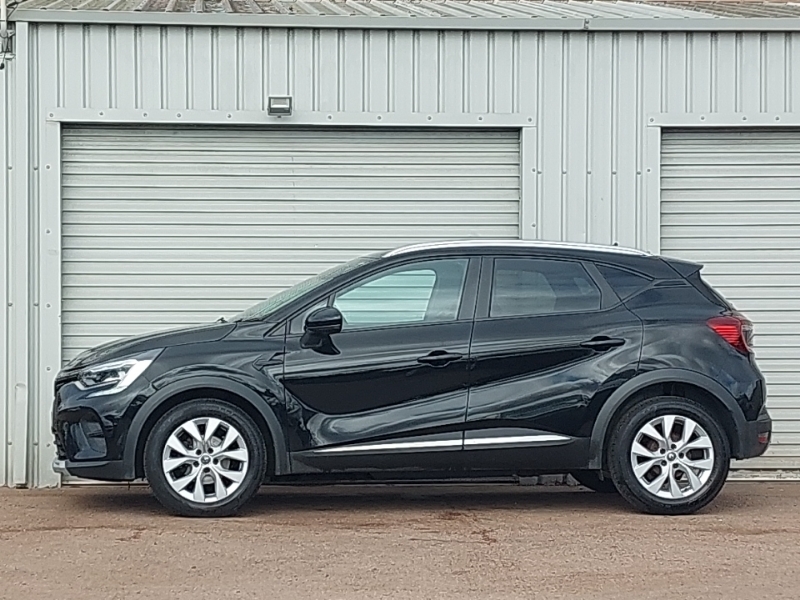 Renault Captur 1.3 Tce 130 Iconic Black #4