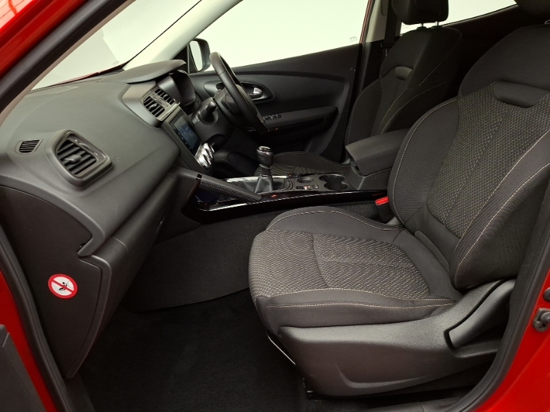 Renault Kadjar 1.3 Tce Play Red #5