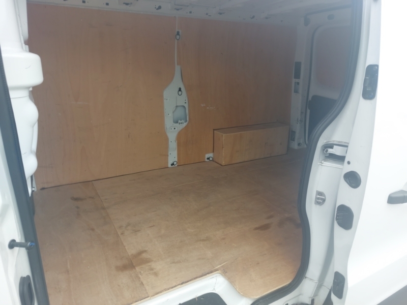 Renault Trafic Ll30 Blue Dci 130 Advance Safety Van White #6