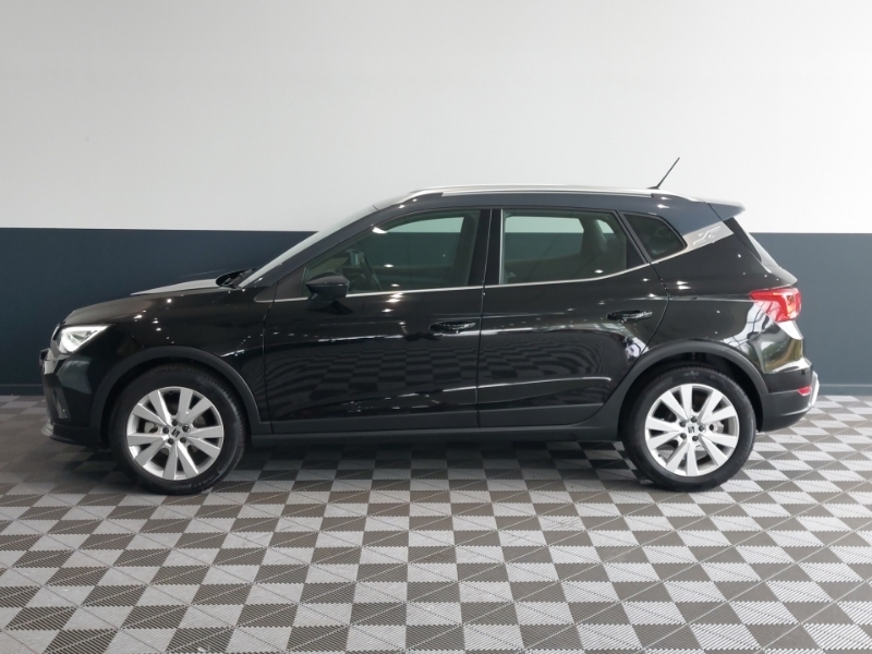 Seat Arona 1.0 Tsi 110 Xperience Black #4