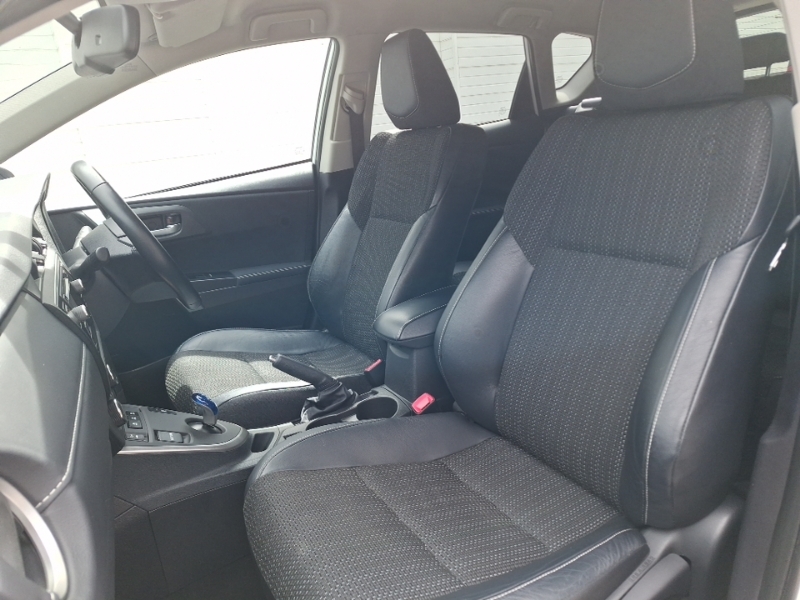 Toyota Auris 1.8 Vvti Hybrid Excel Cvt White #5
