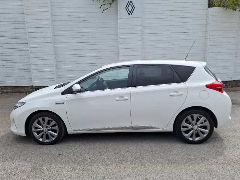 Toyota Auris 1.8 Vvti Hybrid Excel Cvt White #4