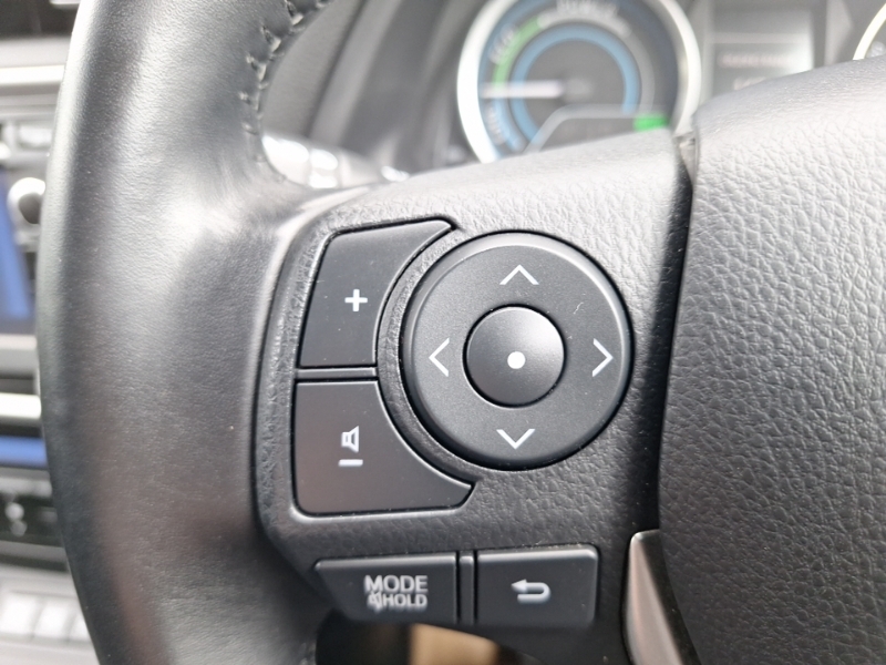 Toyota Auris 1.4 D-4d Icon Euro 5 Ss Brown #12