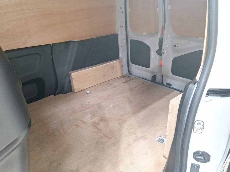 Vauxhall Combo 1.5 Turbo D 100Ps Prime H1 Van White #6