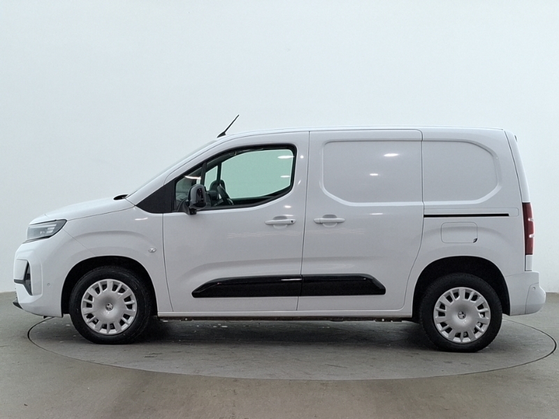 Vauxhall Combo 1.5 Turbo D 130Ps Pro H1 Van White #4