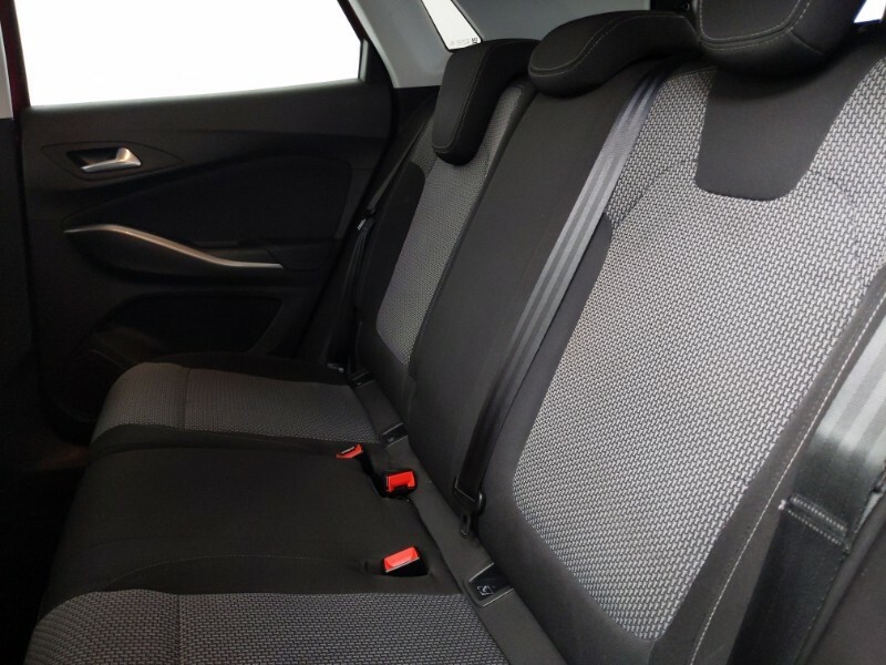 Vauxhall Grandland X 1.2 Turbo Se Red #6