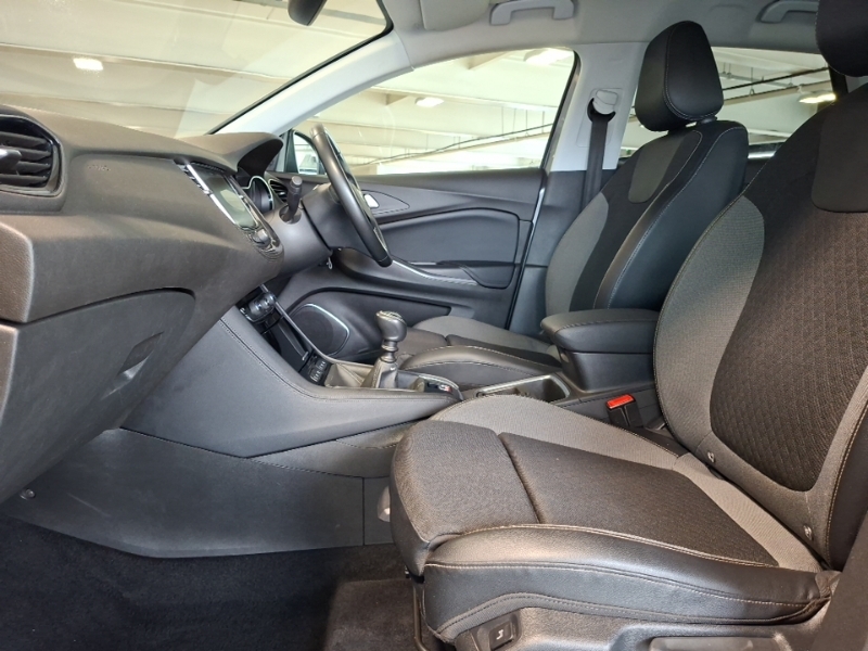 Vauxhall Grandland X 1.5 Turbo D Sri Nav Grey #5