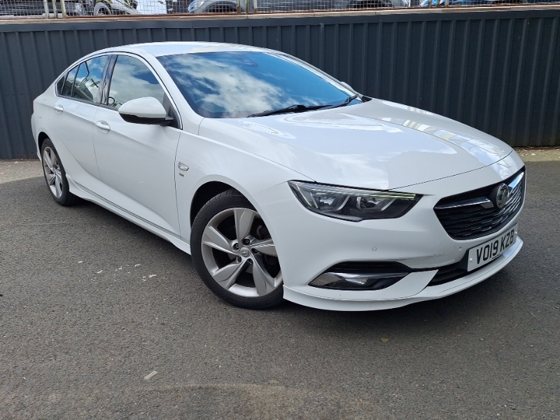 Vauxhall Insignia 1.5T Sri Vx-line Nav White
