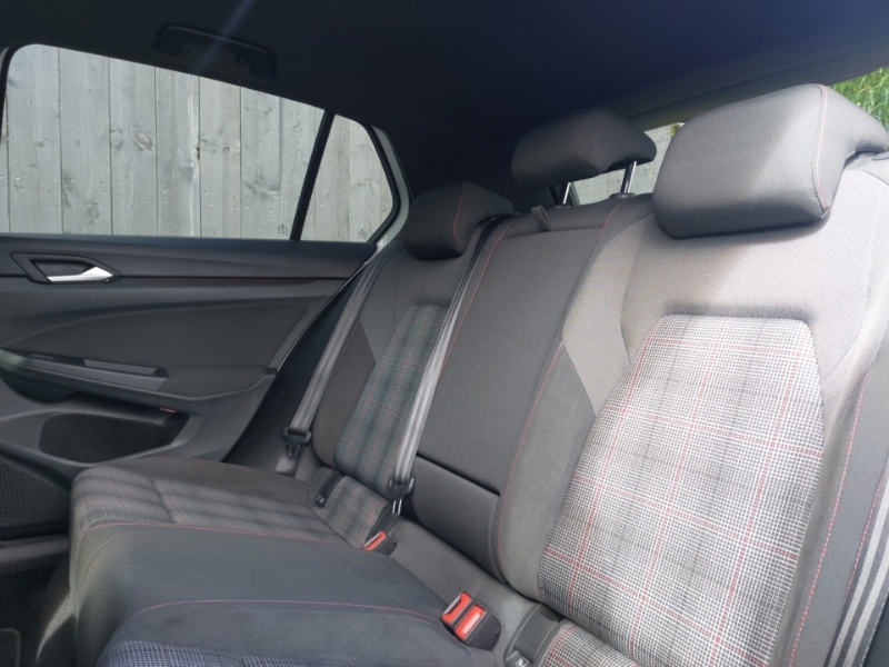 Volkswagen Golf 2.0 Tsi Gti White #6
