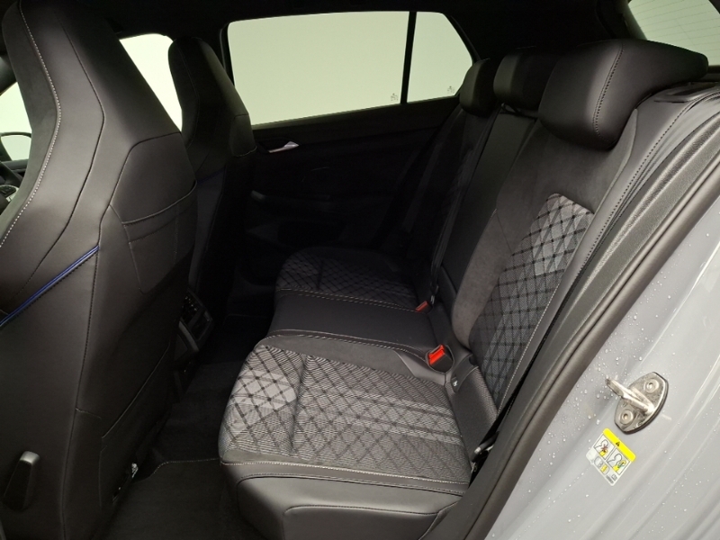 Volkswagen Golf 1.5 Tsi 150 Black Edition Grey #6