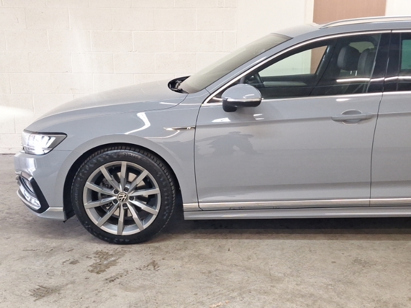 Volkswagen Passat Estate 2.0 Tdi 150Ps Sel Blue #19