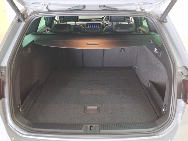 Volkswagen Passat Estate 2.0 Tdi 150Ps Sel Blue #18