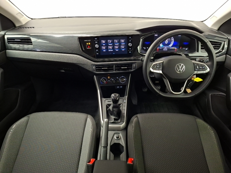 Volkswagen Polo 1.0 Tsi Match GM25ODE Black #3