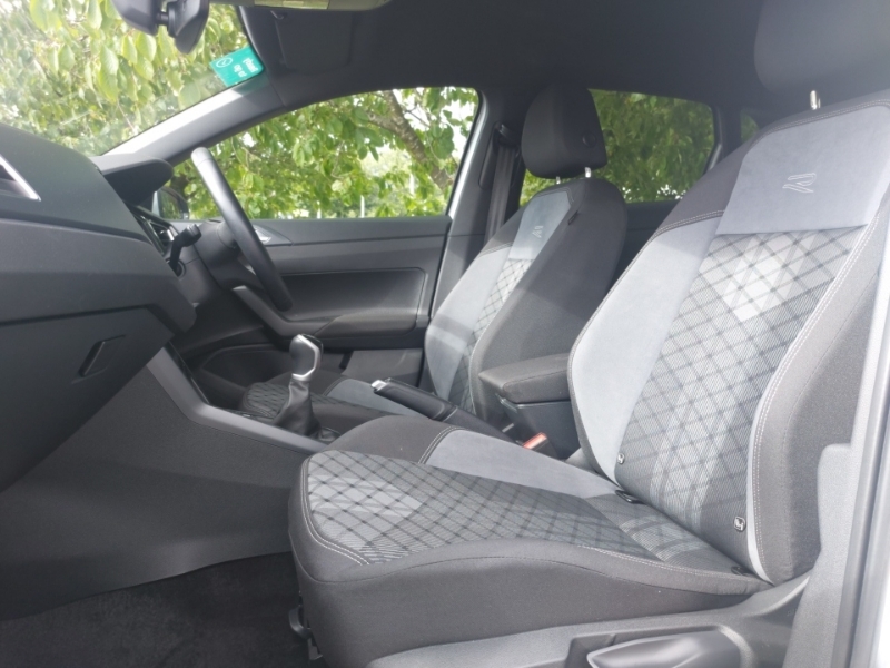 Volkswagen Polo 1.0 Tsi R-line SC23JVH Silver #5