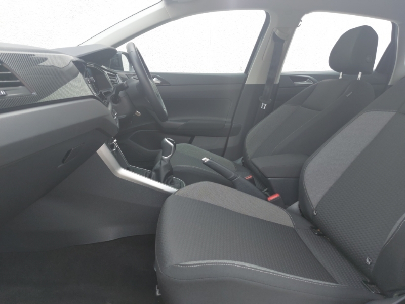 Volkswagen Taigo 1.0 Tsi 110 Life Black #5
