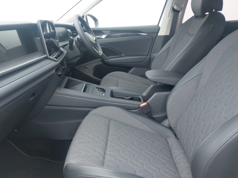 Volkswagen Tayron 1.5 Etsi Match Dsg7 7 Seat Area View White #5