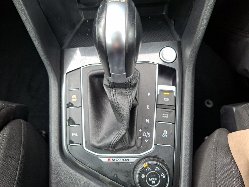 Volkswagen Tiguan Allspace 2L Sel Grey #17