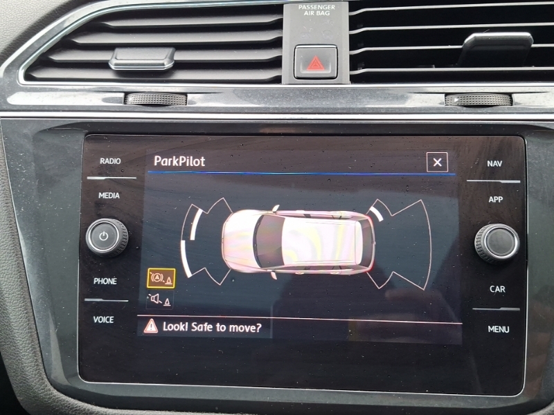 Volkswagen Tiguan Allspace 2L Sel Grey #9