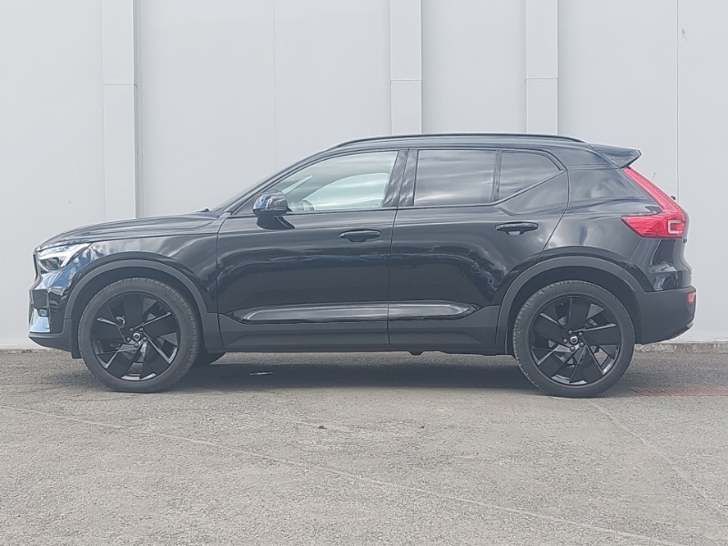 Volvo XC40 2.0 B4p Plus Black Edition ML25ONO Black #4